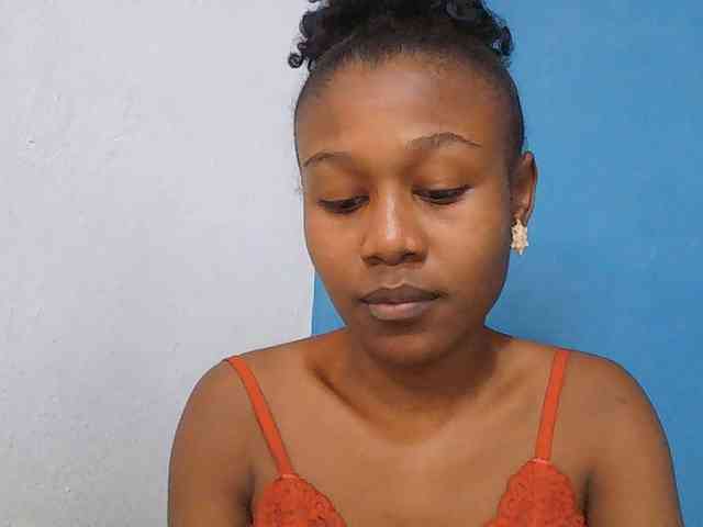 Zinah1 webcam