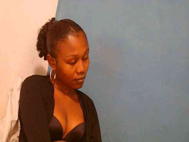 Zinah1 webcam