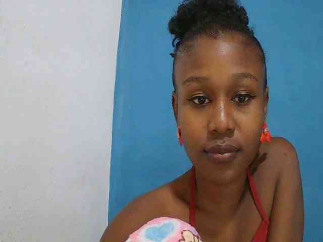Zinah1 webcam