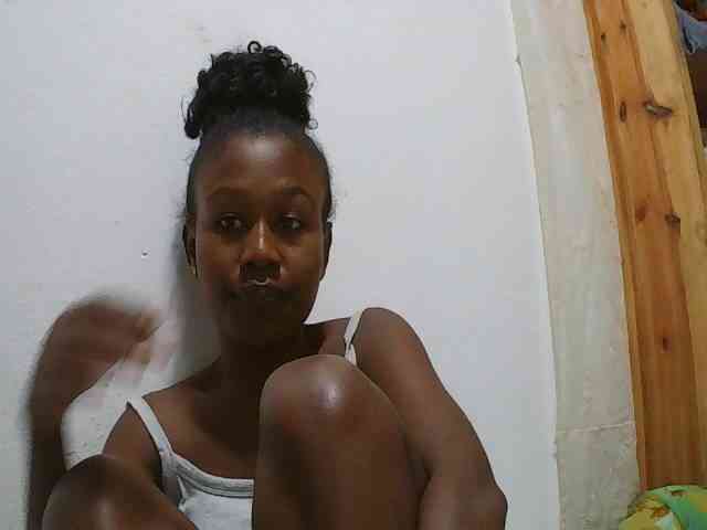 Zinah1 webcam