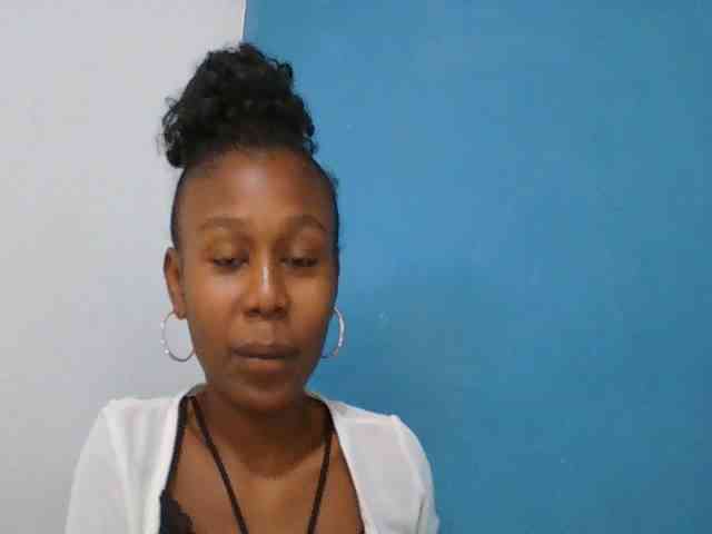 Zinah1 webcam