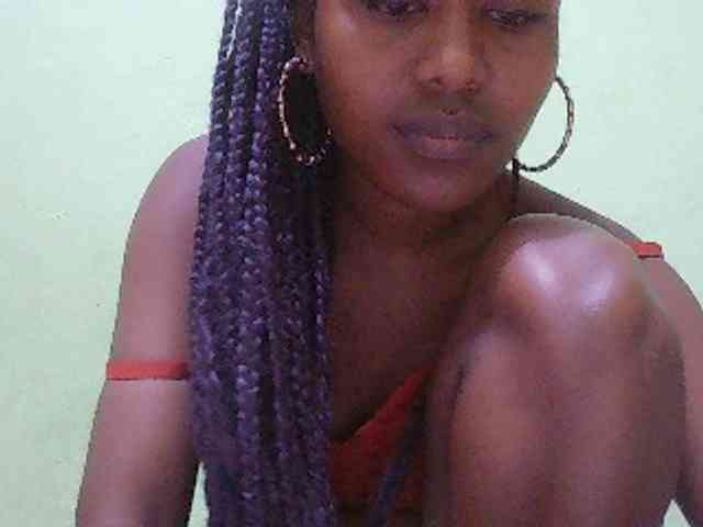 Zinah1 webcam