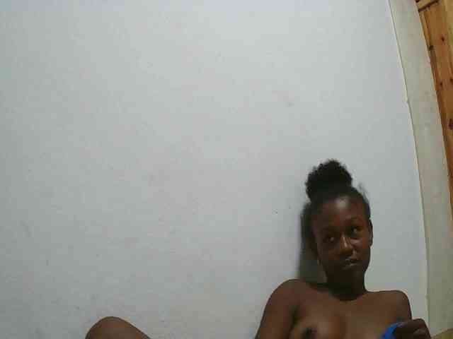 Zinah1 webcam