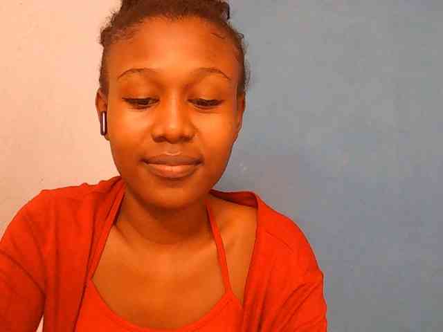 Zinah1 webcam