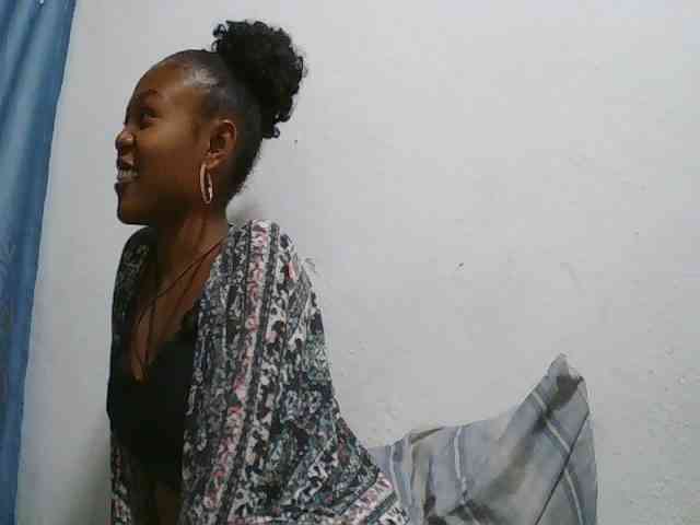 Zinah1 webcam