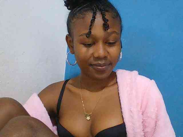 Zinah1 webcam