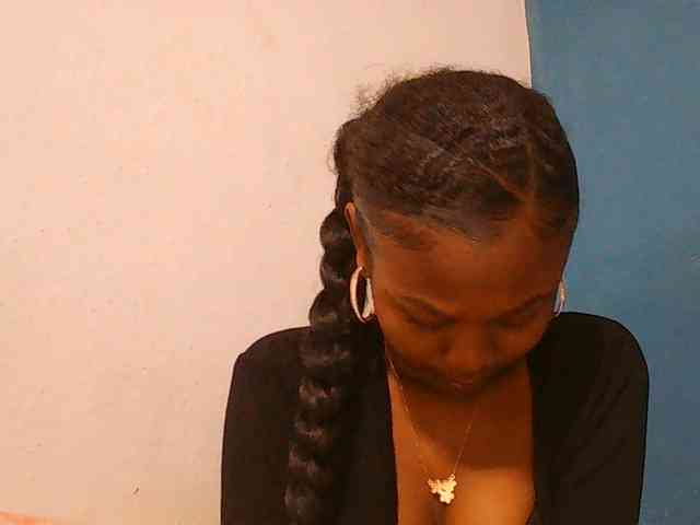Zinah1 webcam