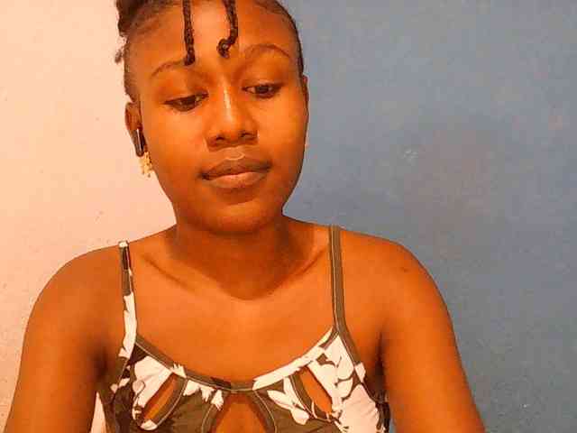 Zinah1 webcam