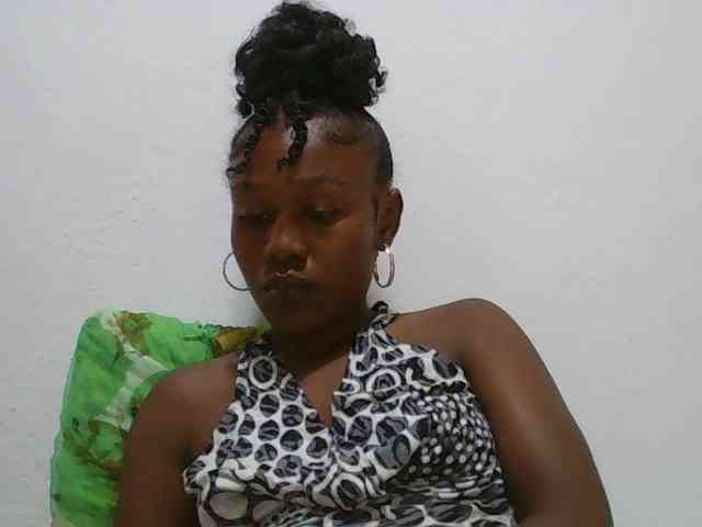 Zinah1 webcam