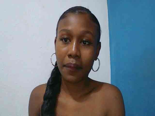 Zinah1 webcam