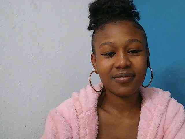 Zinah1 webcam