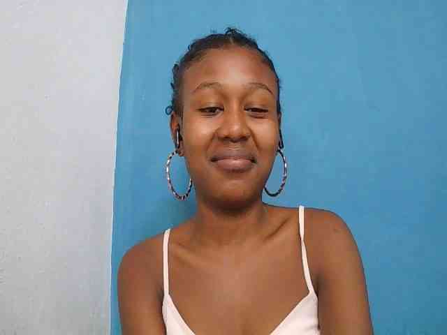 Zinah1 webcam