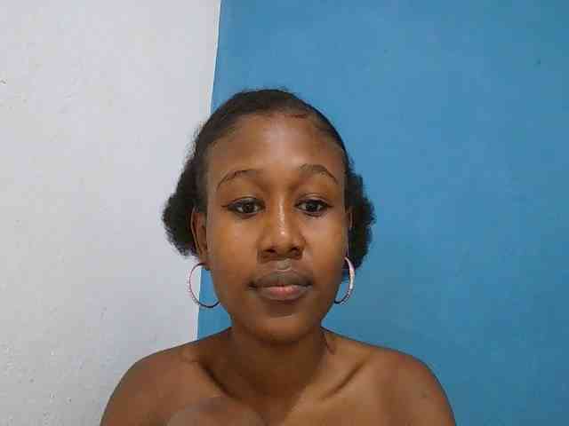 Zinah1 webcam