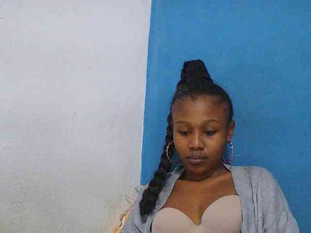 Zinah1 webcam