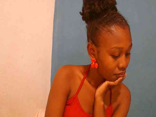 Zinah1 webcam