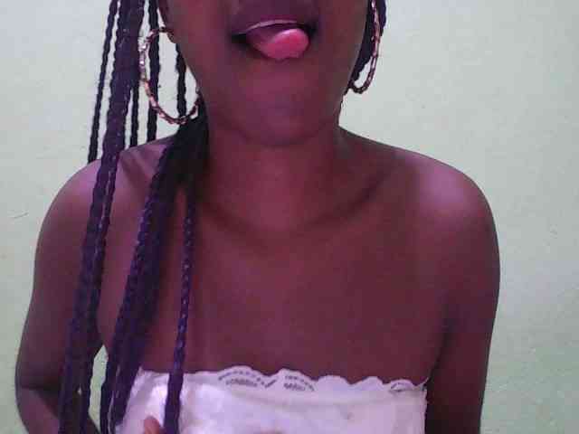 Zinah1 webcam