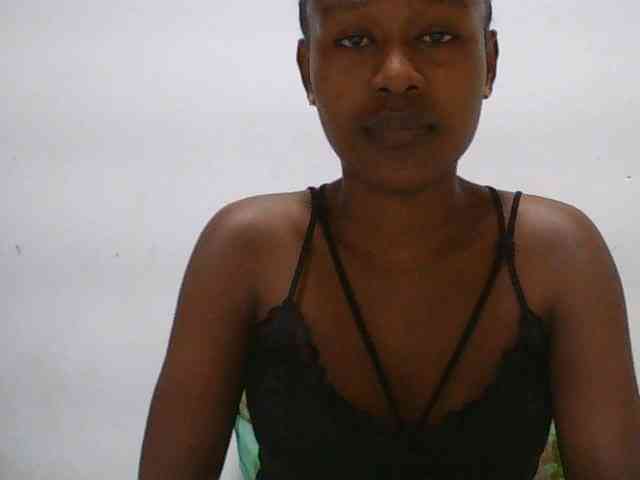 Zinah1 webcam
