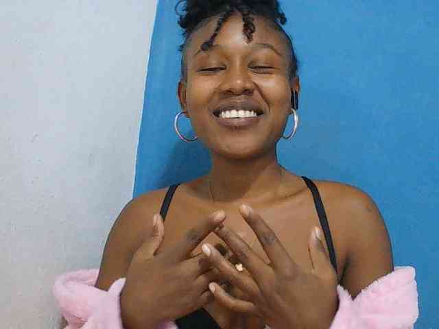 Zinah1's live stream
