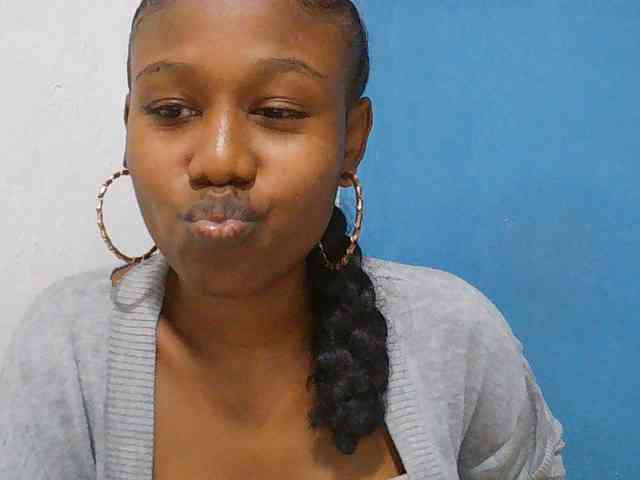 Zinah1 webcam