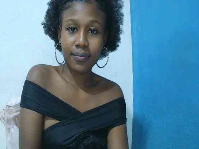Zinah1 webcam
