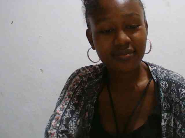 Zinah1 webcam