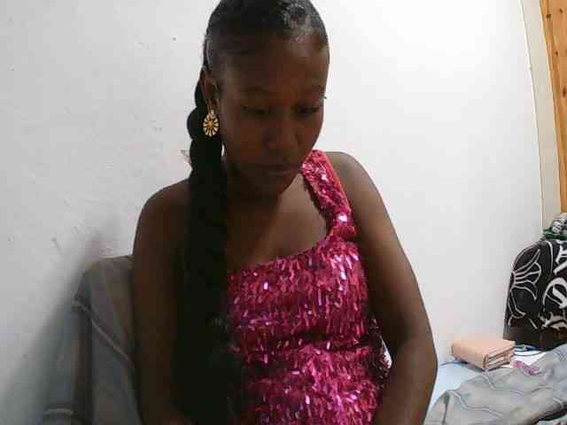 Zinah1 webcam