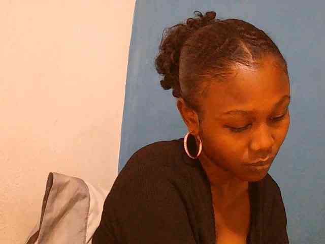 Zinah1 webcam