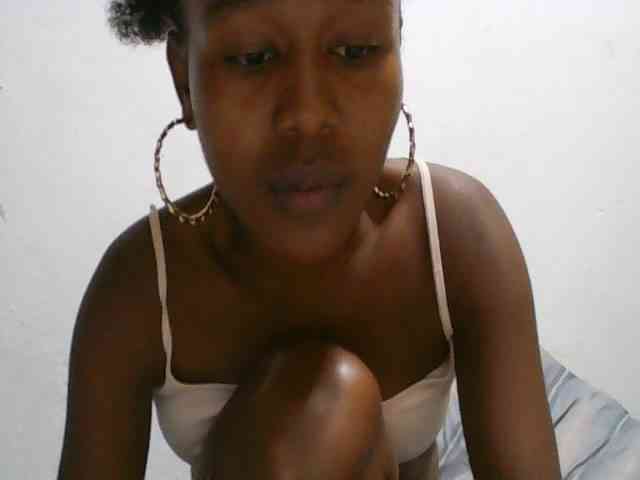 Zinah1 webcam