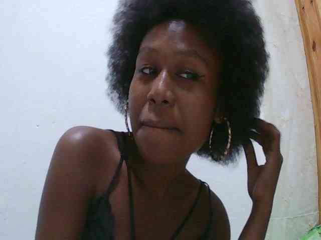 Zinah1 webcam