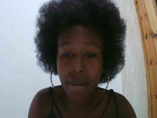 Zinah1 webcam