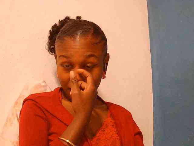 Zinah1 webcam