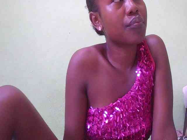 Zinah1 webcam