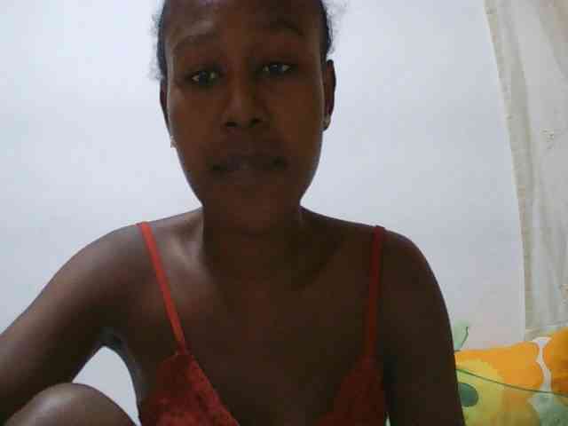 Zinah1 webcam