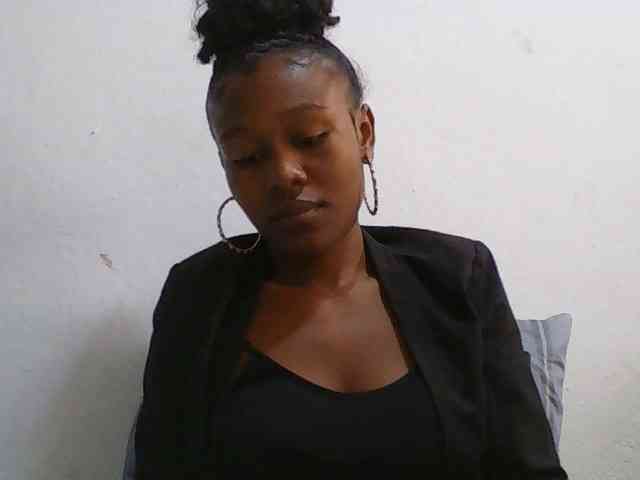Zinah1 webcam
