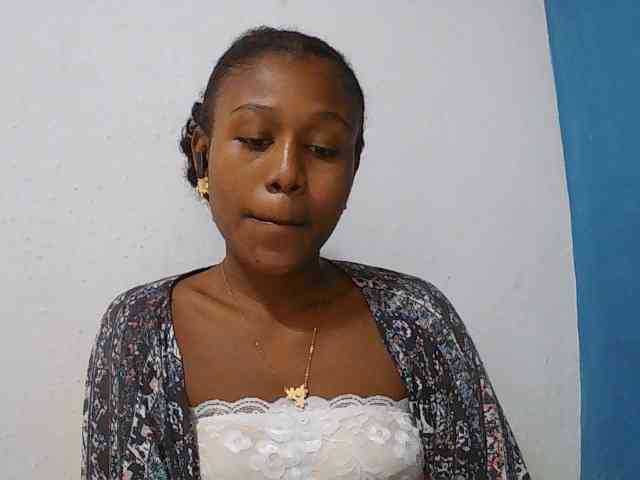 Zinah1 webcam