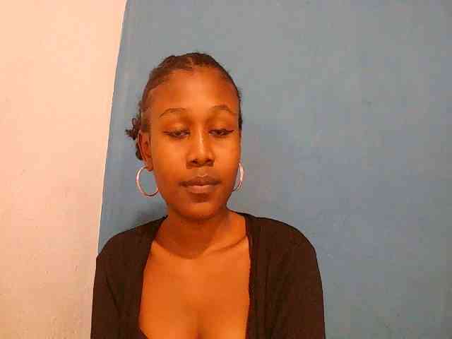 Zinah1 webcam