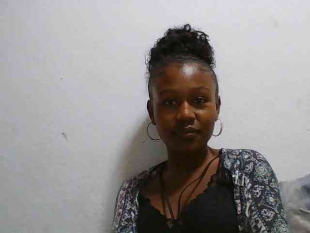 Zinah1 webcam