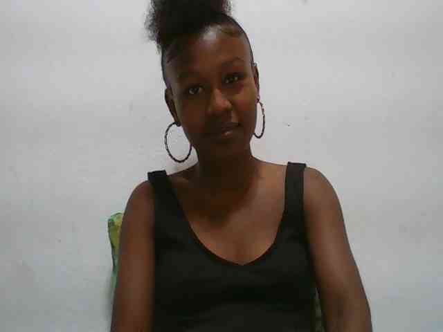 Zinah1 webcam
