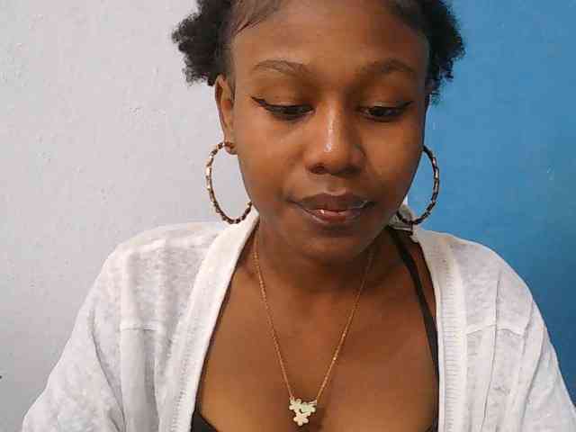 Zinah1 webcam