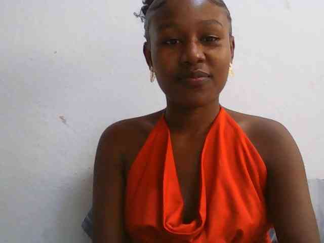 Zinah1 webcam