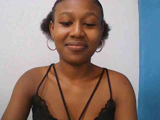Zinah1 webcam