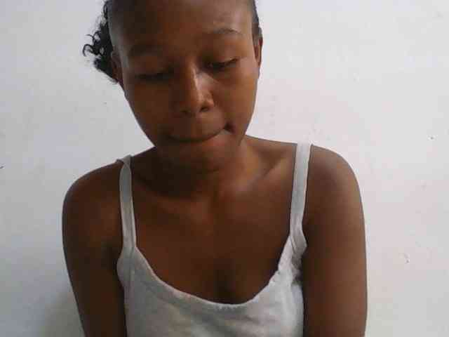 Zinah1 webcam