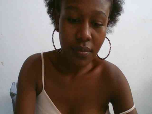 Zinah1 webcam