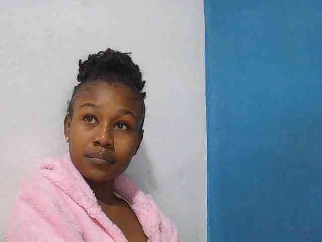 Zinah1 webcam