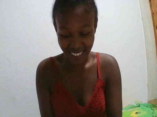 Zinah1 webcam