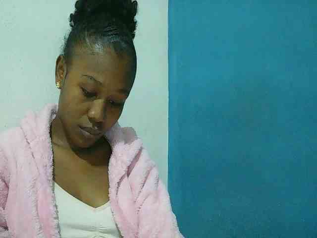 Zinah1 webcam