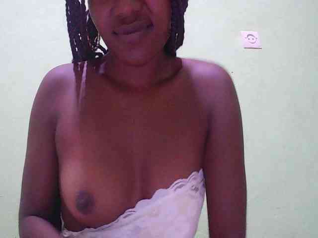 Zinah1 webcam