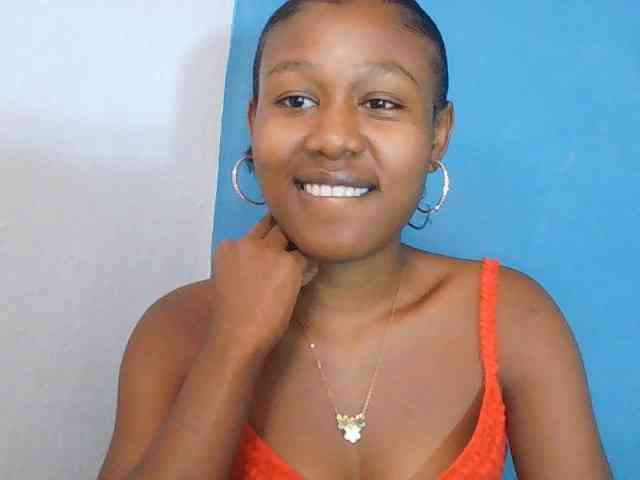Zinah1 webcam