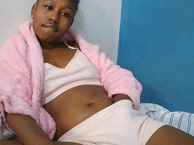 Zinah1 webcam