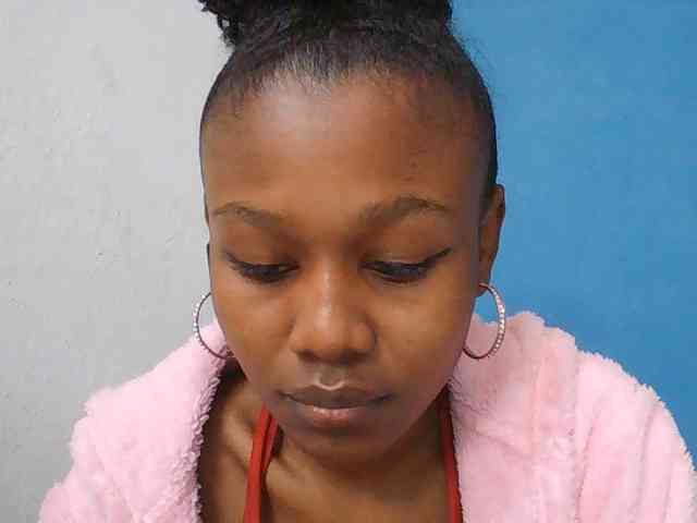 Zinah1 webcam